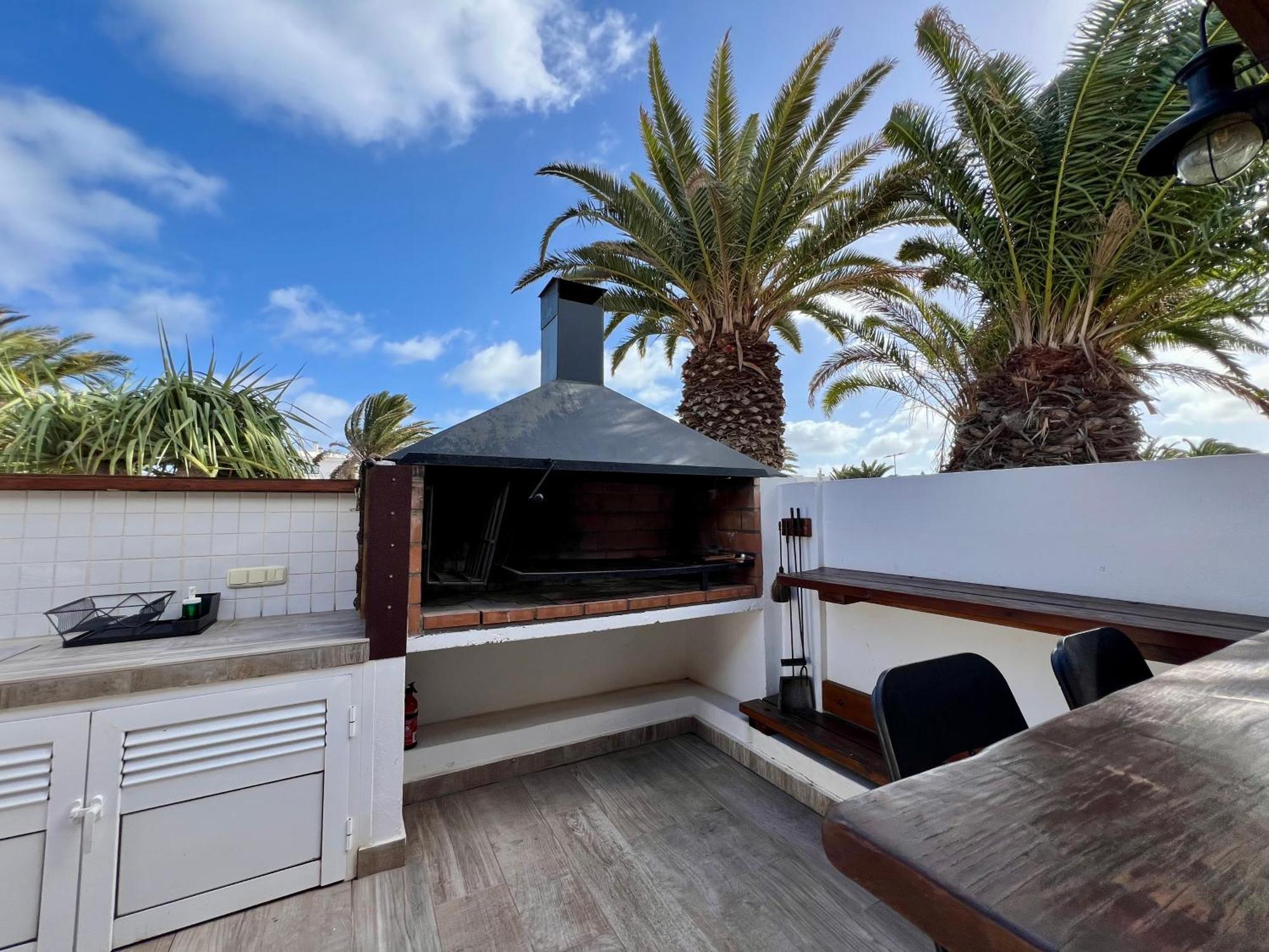 Oasis En Lanzarote Villa กอสตา เตกีสเซ ภายนอก รูปภาพ