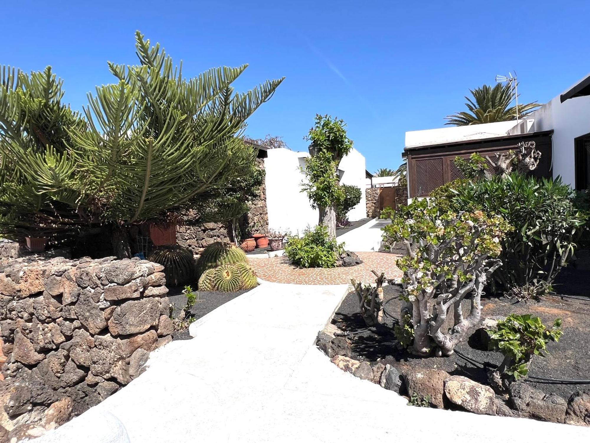 Oasis En Lanzarote Villa กอสตา เตกีสเซ ภายนอก รูปภาพ